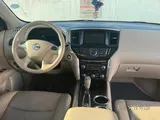 Nissan Pathfinder SV